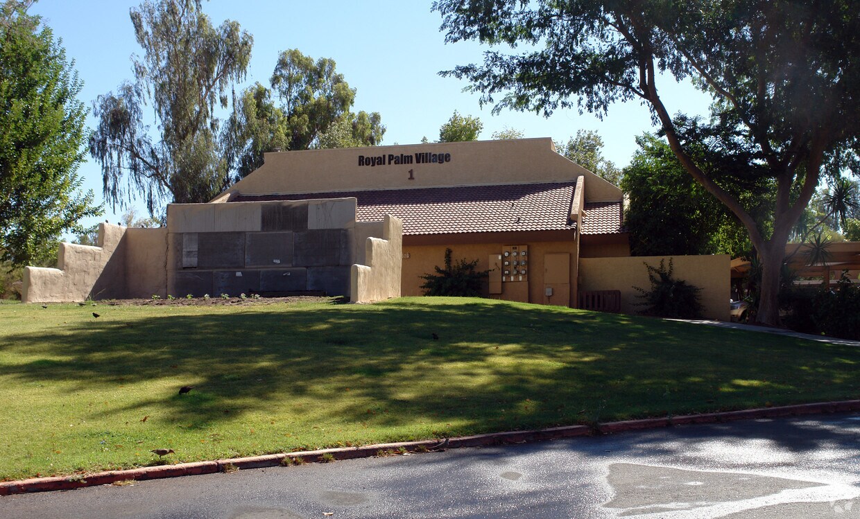 The Links Apartments Phoenix, AZ