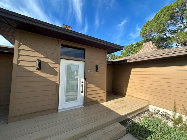 Building Photo - 3804 Bayside Ct