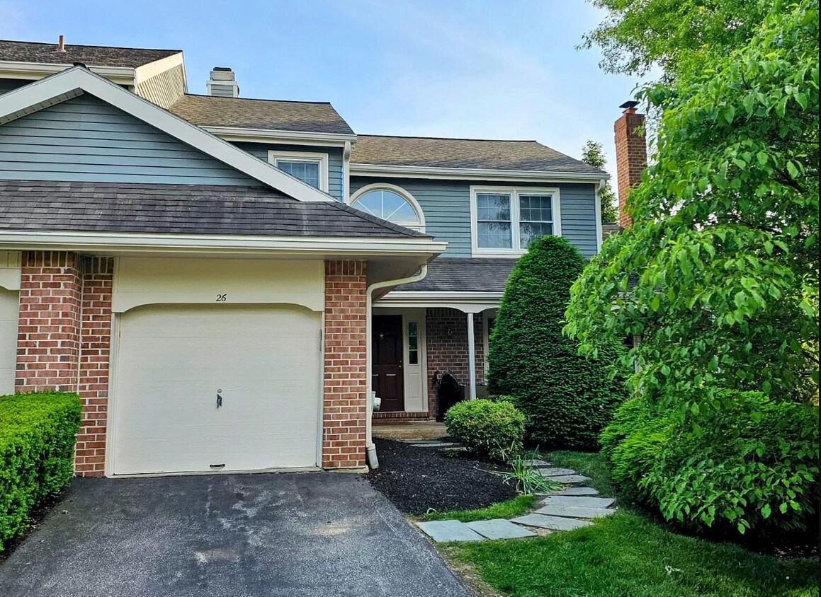 26 Windsor Cir, Chesterbrook, PA 19087 Townhome Rentals in