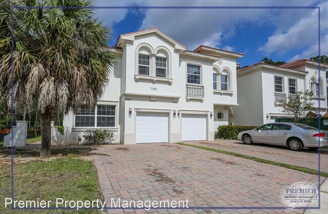 Foto del edificio - 3 br, 2 bath House - 7069 Venice Way Unit ...
