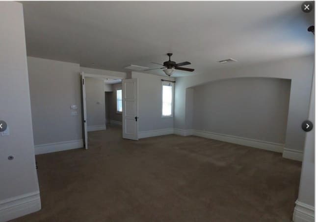 Building Photo - 496 Via Palermo Dr