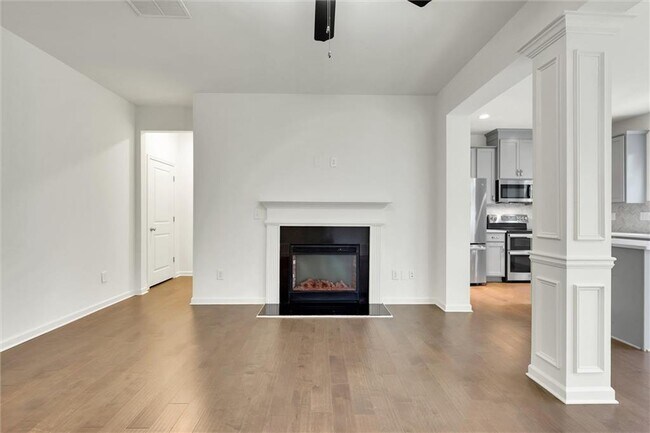 Building Photo - 5312 Brooklands Dr