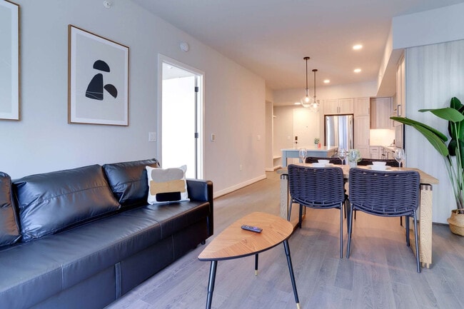 Foto del edificio - 1122 N Hudson St