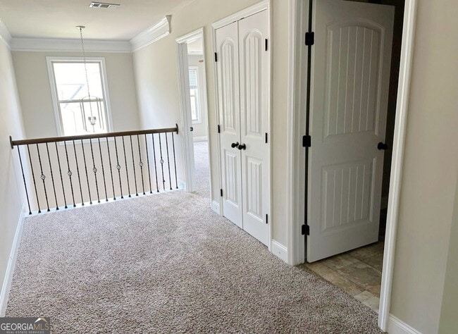 Building Photo - 225 Sanctuary Dr