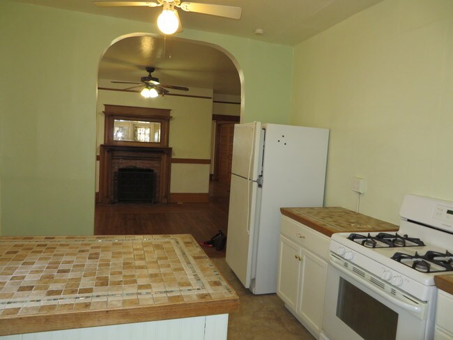 kitchen looking into living room - 719 N Nevada Ave