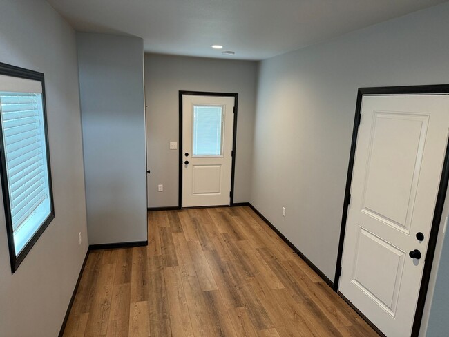 Foto del edificio - 4-bedroom, 3-bathroom West Fargo Single-Fa...