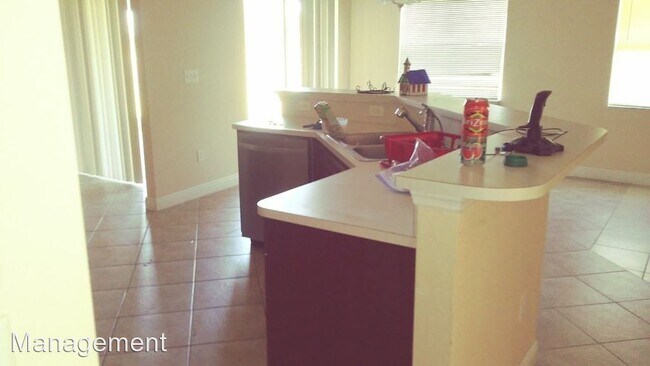 Foto del edificio - 4 br, 2.5 bath House - 413 Jourferie Road
