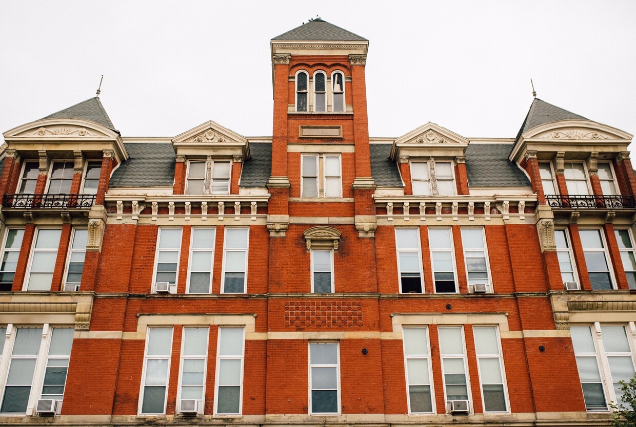 Foto del edificio - The Warner