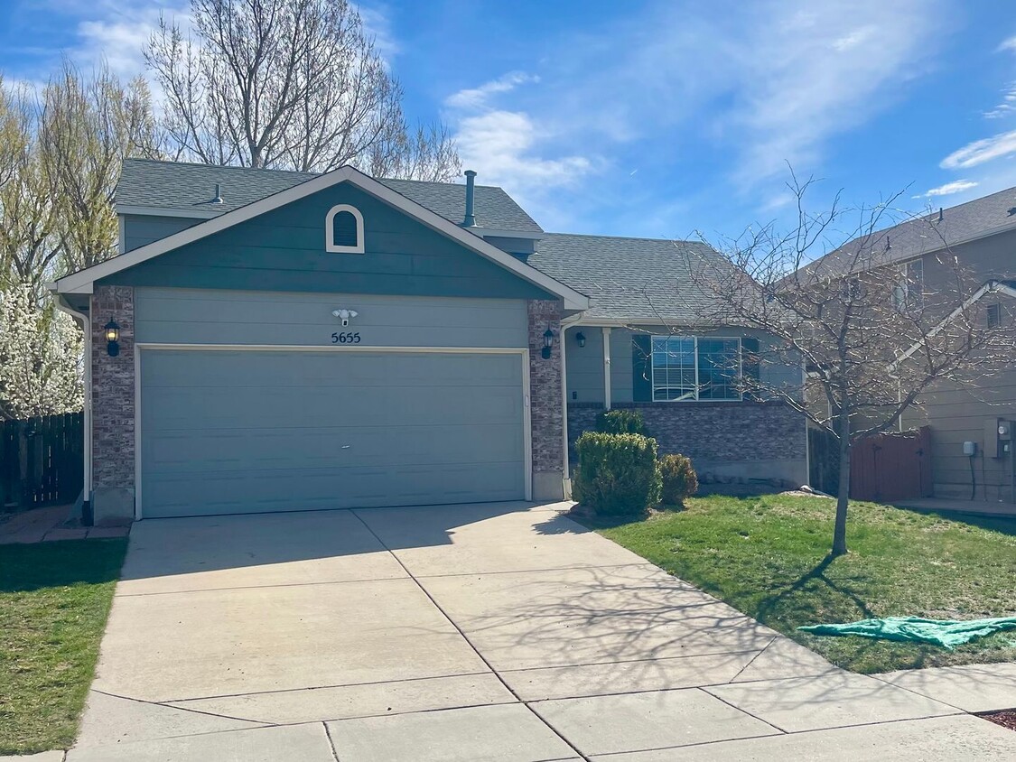 Foto principal - Lovley 3 bedroom home located in Steston H...