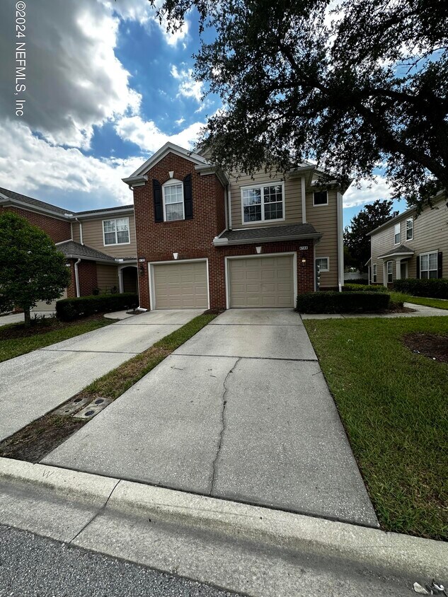 Primary Photo - 4144 Crownwood Dr