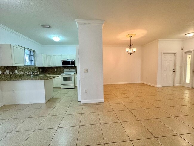 Foto del edificio - 2741 NE 4th St