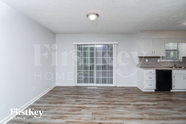 Building Photo - 2845 Tray Ct