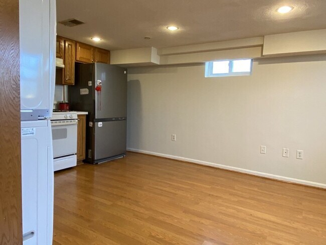 Foto del edificio - 838 Main St