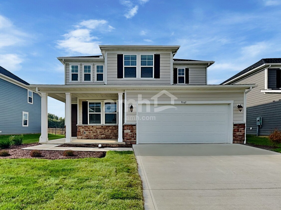 Foto principal - 9163 Henley Ave