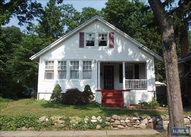 Primary Photo - 216 Circle