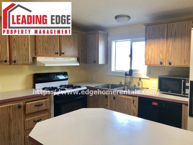 Foto del edificio - 1913 North 32nd Place