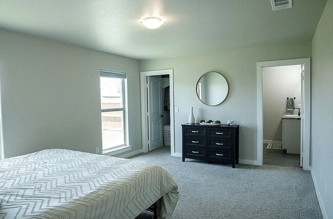 Building Photo - 1801 Callaway Pl