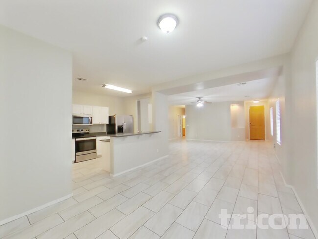 Foto del edificio - 442 E Cheyenne Rd