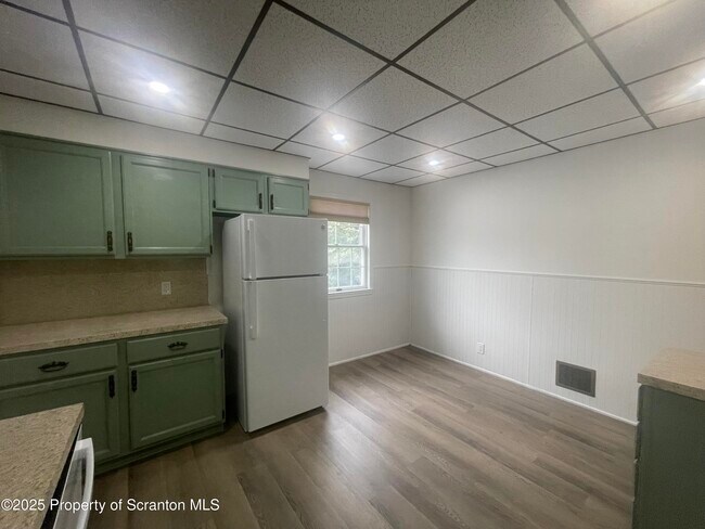Foto del edificio - 608 N Sumner Ave