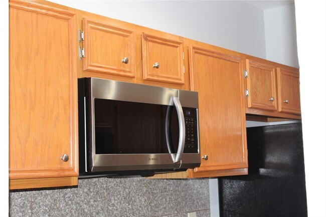 Foto del edificio - 3002 Holly Hall St