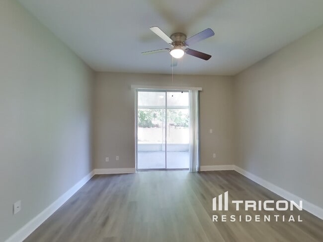 Building Photo - 715 Grand Canyon Dr