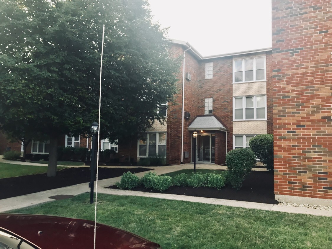 Foto principal - 10767 S Pulaski Rd