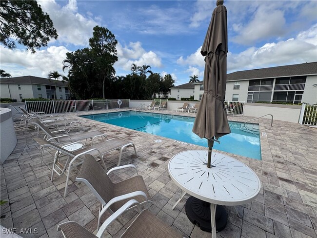 Building Photo - 1490 Churchill Cir