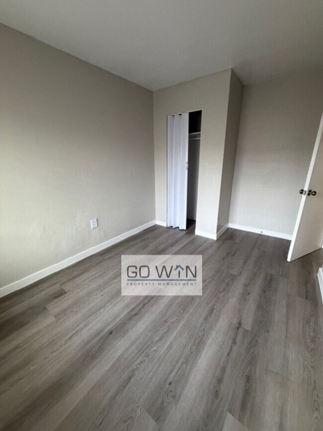 Foto del edificio - 1537 W Pierce St
