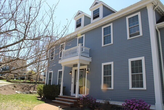 Building Photo - 1 Fellswood Cir