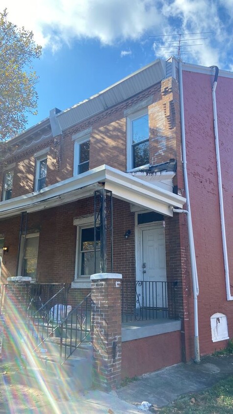 Primary Photo - New price now showing!