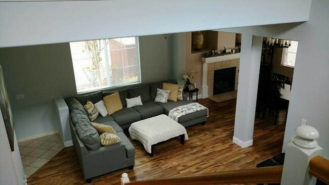 Foto del edificio - 2907 Cottage Ln