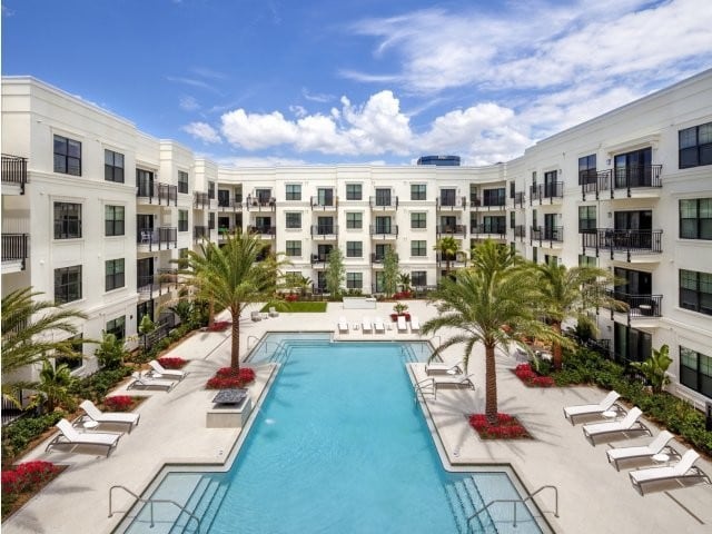 Building Photo - Beacon 430