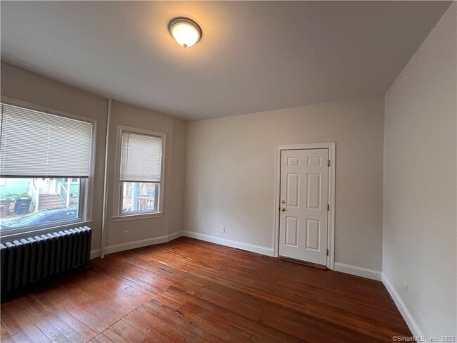 Building Photo - 14 Relay Pl