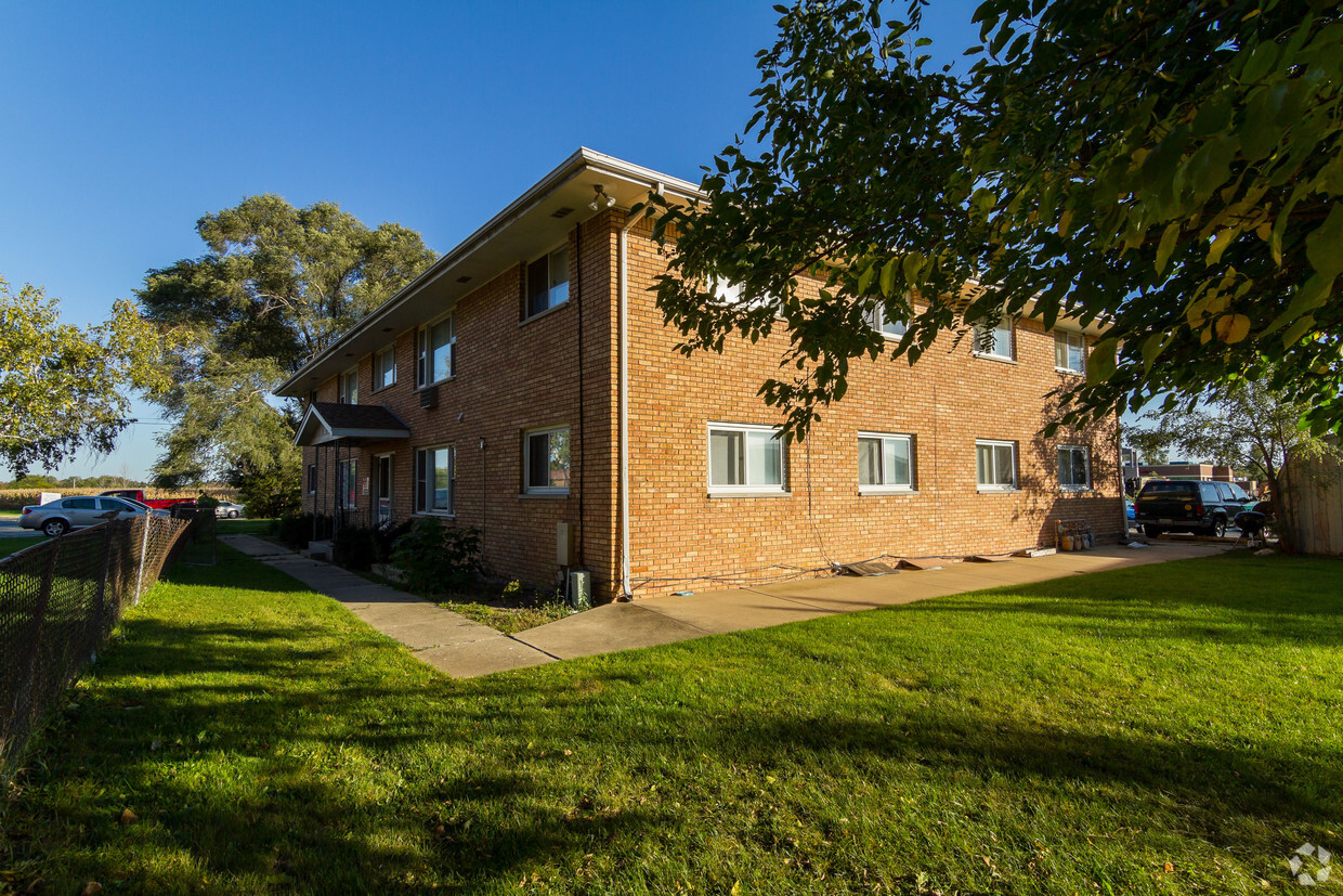 Building Photo - Belvidere Apartments