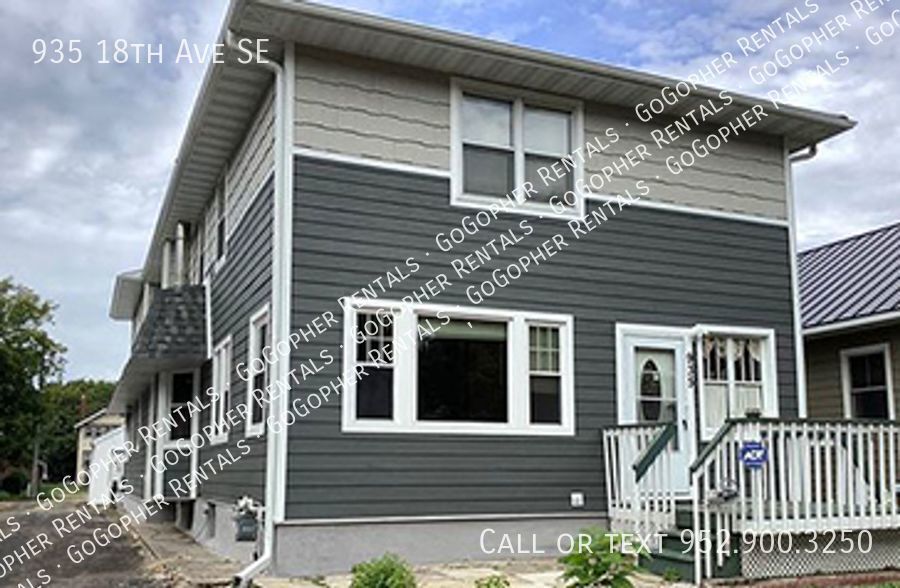 Primary Photo - Affordable six bedroom house close to U of...