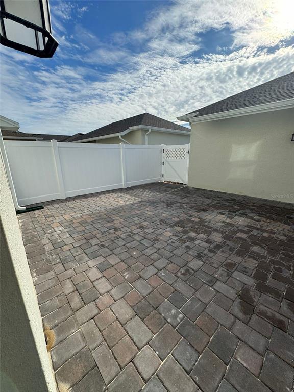 Building Photo - 8103 Sayings Dr