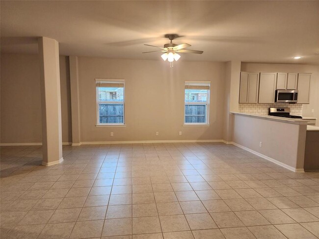 Foto del edificio - 411 Barren Oak Ln
