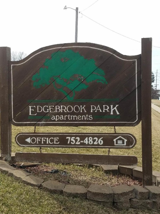 Foto principal - Edgebrook Park Apartments