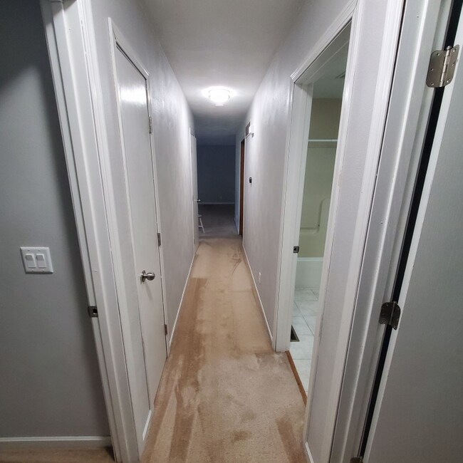 Foto del edificio - 208 Independence Dr