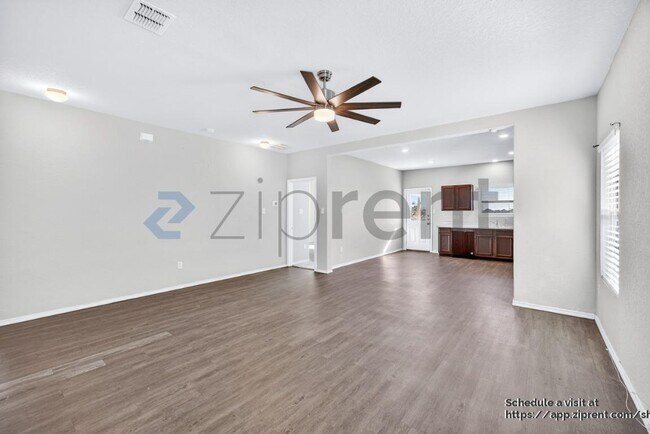 Foto del edificio - 5706 Cicada Cir