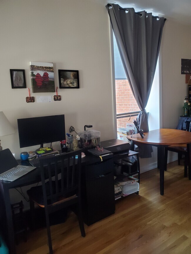 Office area - 94 Washington St
