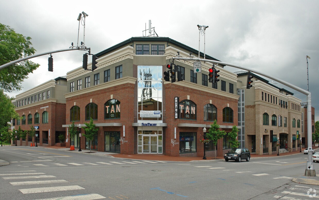 Kent Square Apartments in Blacksburg, VA