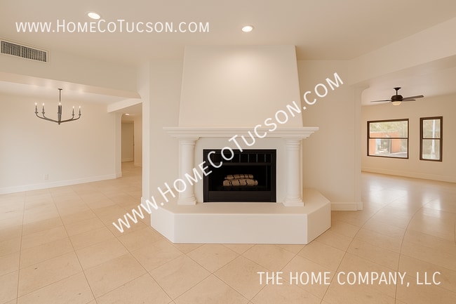 Building Photo - 5788 E Paseo Cimarron