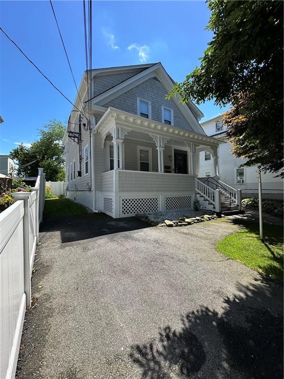 240 Wood St Unit 1, Bristol, RI 02809 Room for Rent in Bristol, RI