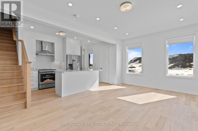 Building Photo - 4 Timber Falls Dr