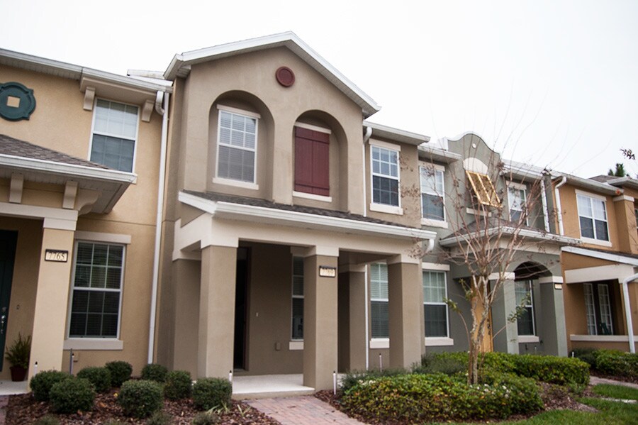 Foto principal - 7769 Moser Ave