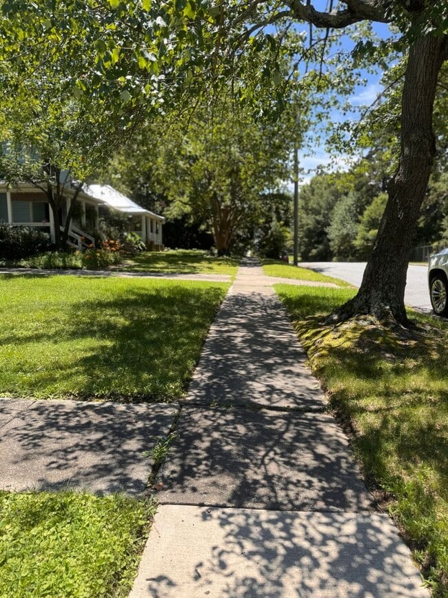 Building Photo - 3BR 2BA Home in Fisher Park