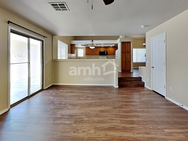 Building Photo - 4817 W Pedro Ln