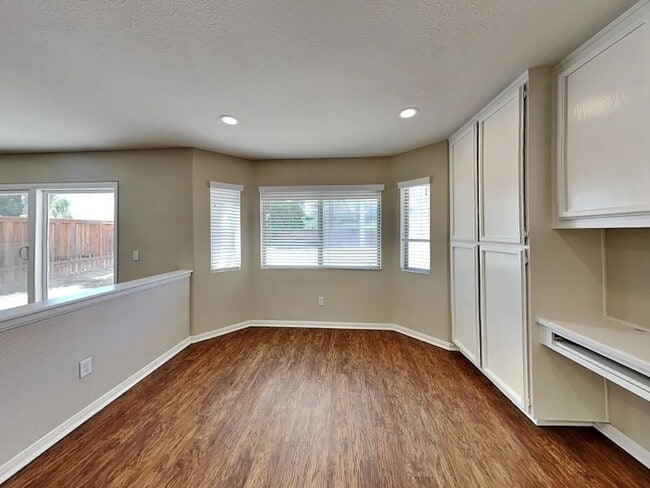 Building Photo - 23720 Ballestros Rd