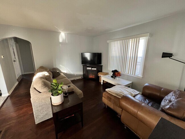 Foto del edificio - 5156 Ralston Ave